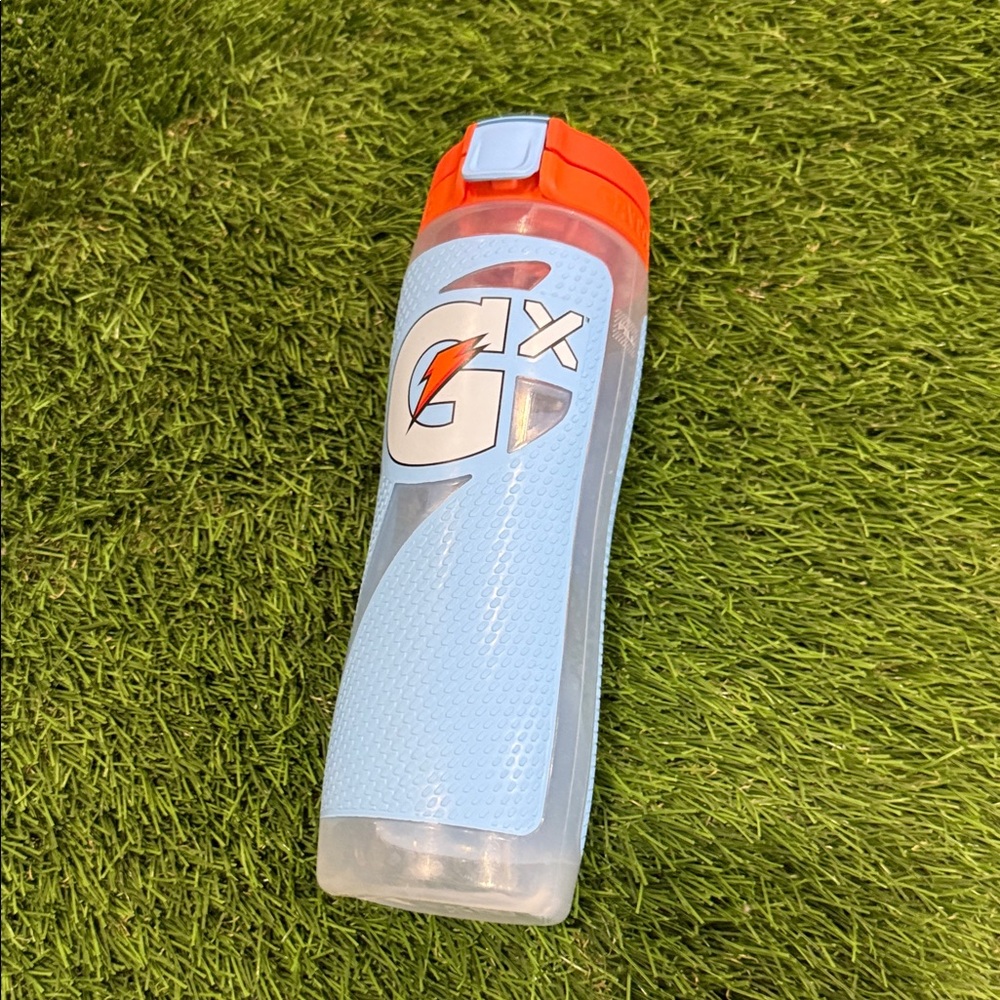 Gatorade X Bottle - Personalized Cap (removable) SYD